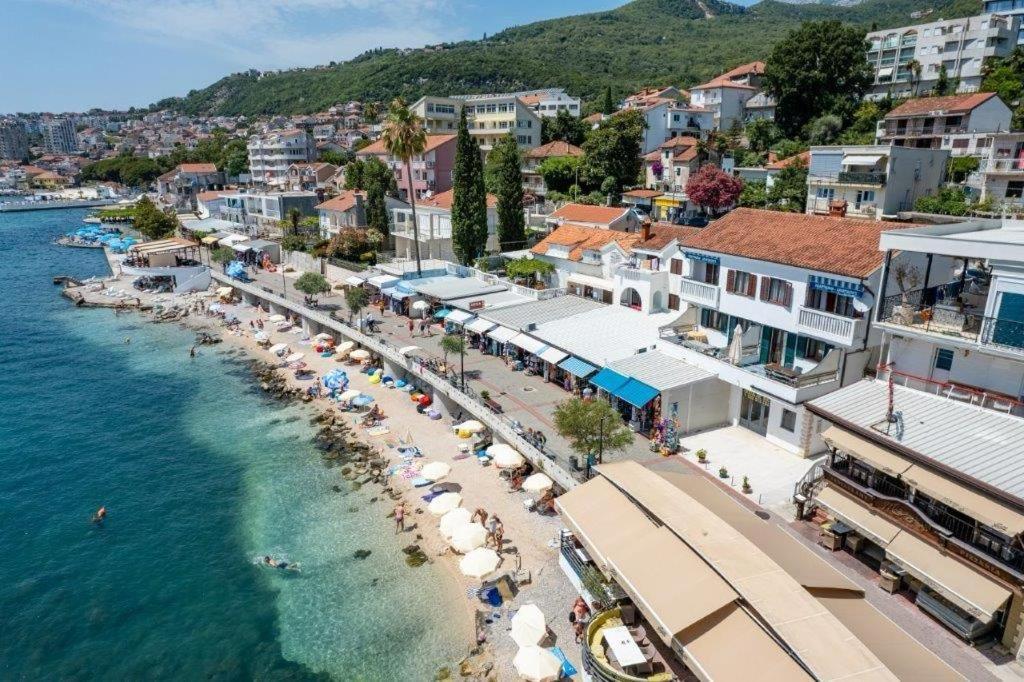 Apartments Cebra Херцег-Нови Экстерьер фото