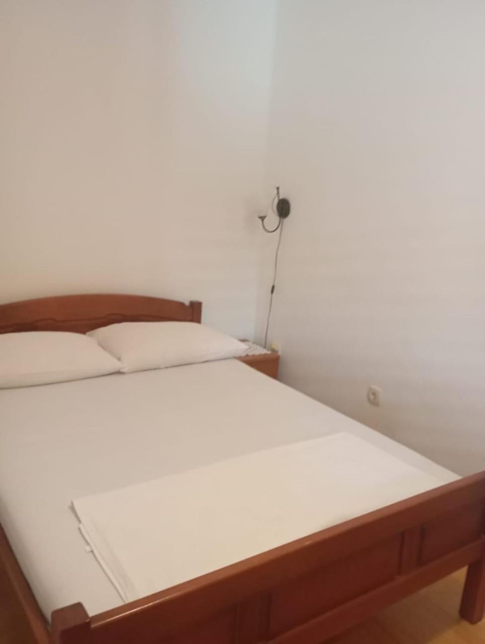 Apartments Cebra Херцег-Нови Экстерьер фото