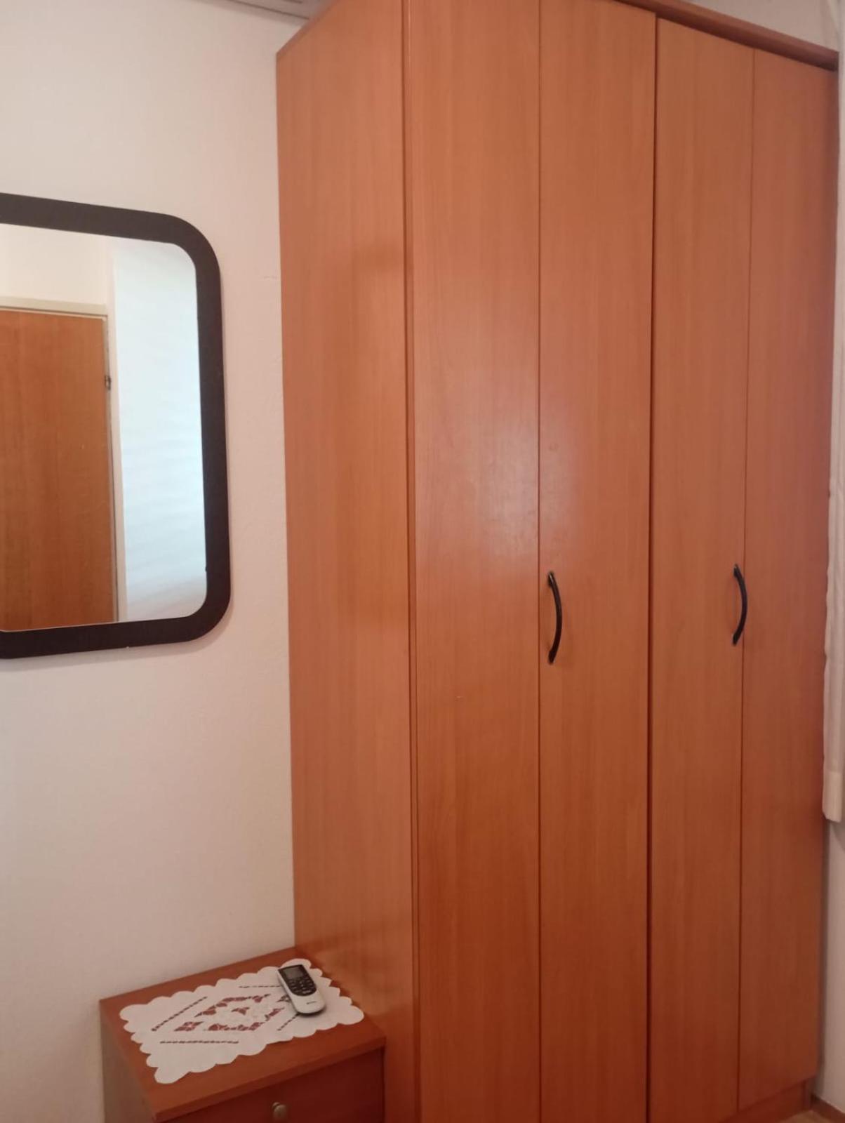 Apartments Cebra Херцег-Нови Экстерьер фото